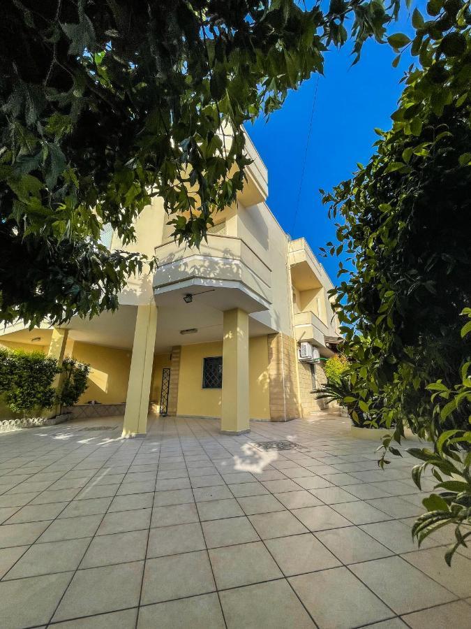 A 2 Passi Dal Mare Villa Porto Cesareo Bagian luar foto